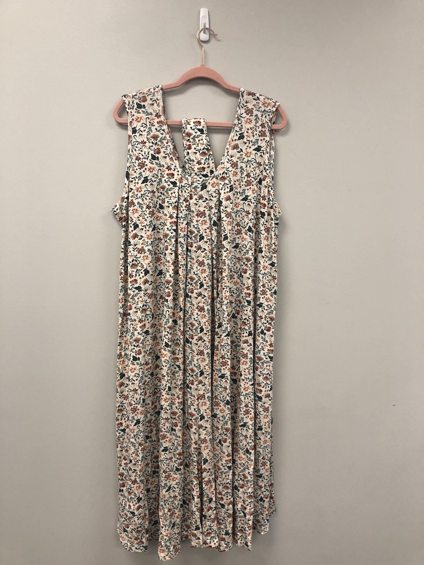 Outlet 5874 - Latched Mama Printed Nursing Romper - Wonderland Floral - Plus