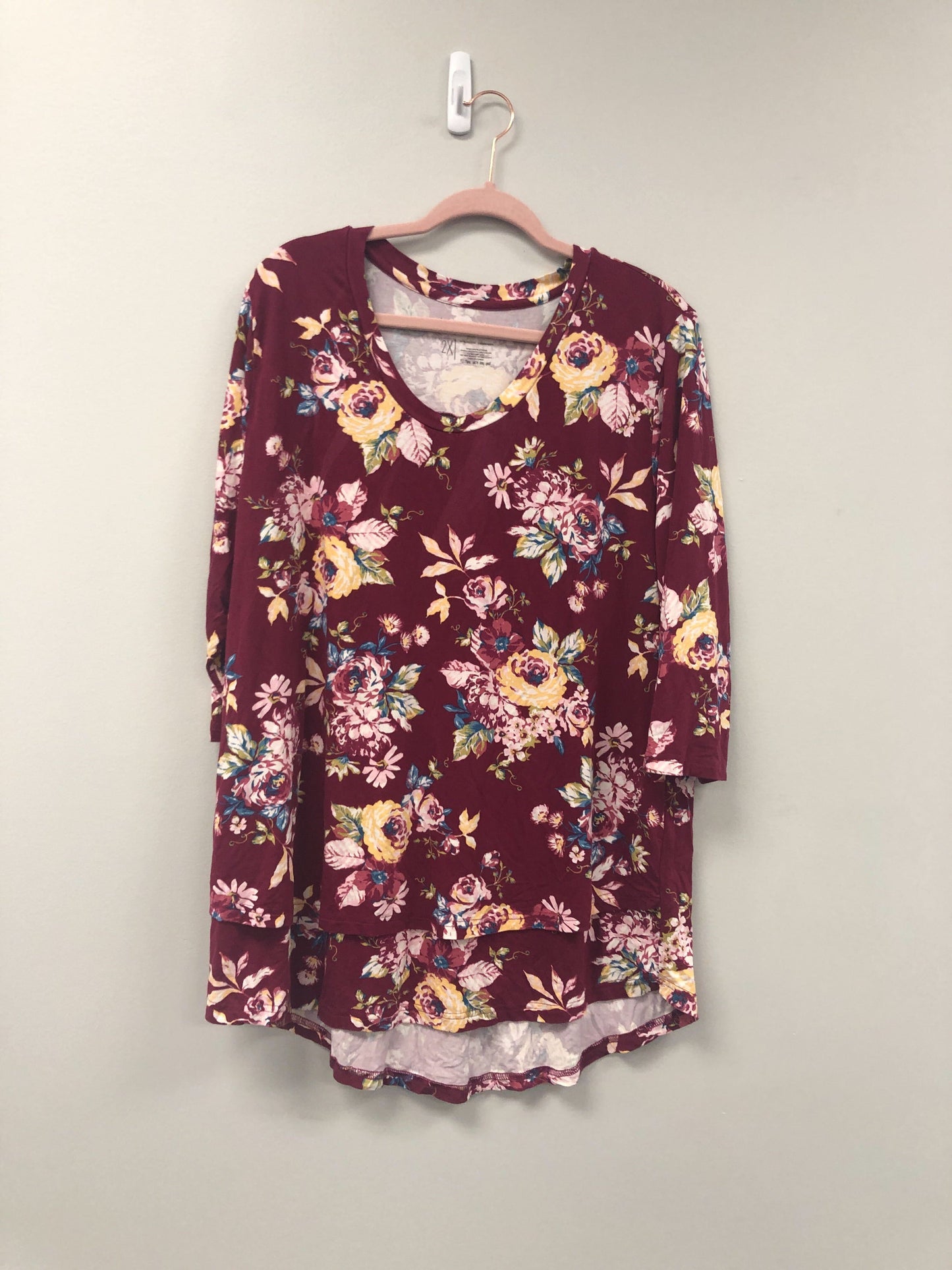 Outlet 5656 - Latched Mama 3/4 Sleeve Scoop Neck Nursing Top 2.0 - Raspberry Floral - 2X