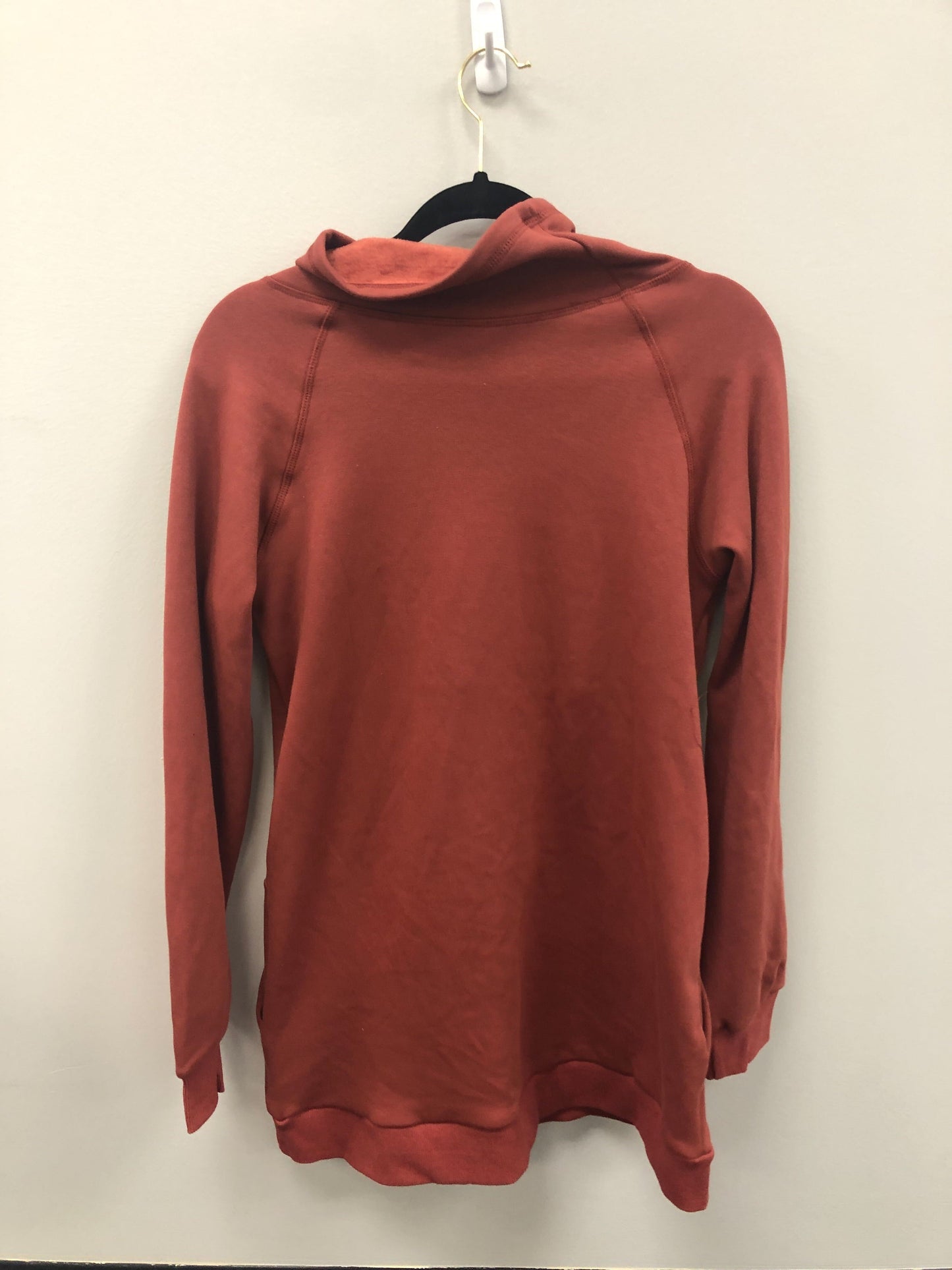 Outlet 5742 - Latched Mama Harbor Snap Nursing Pullover - Rust - Large