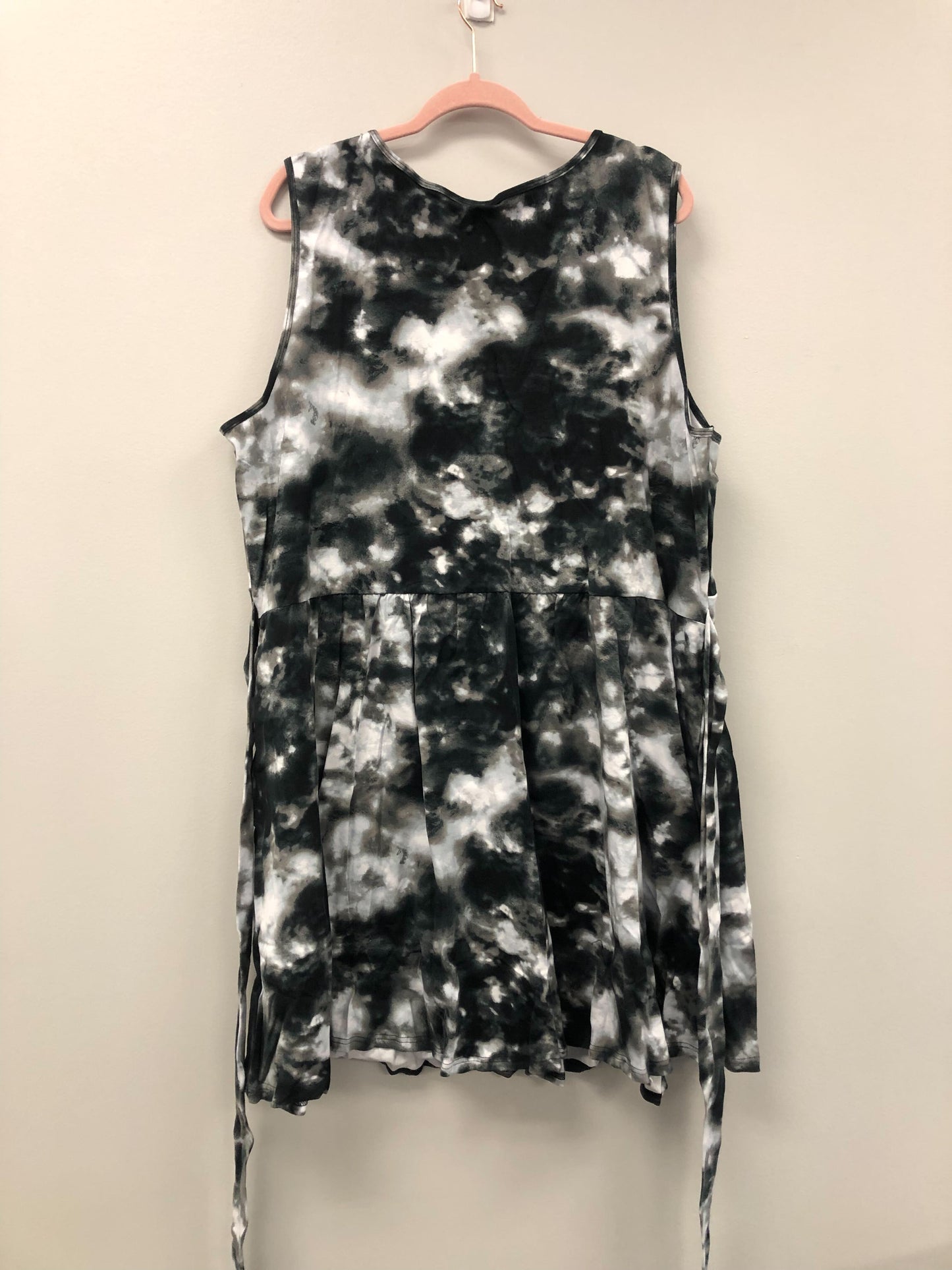 Outlet 5942 - Latched Mama Sunkissed Nursing Sundress - Onyx Storm - 4X