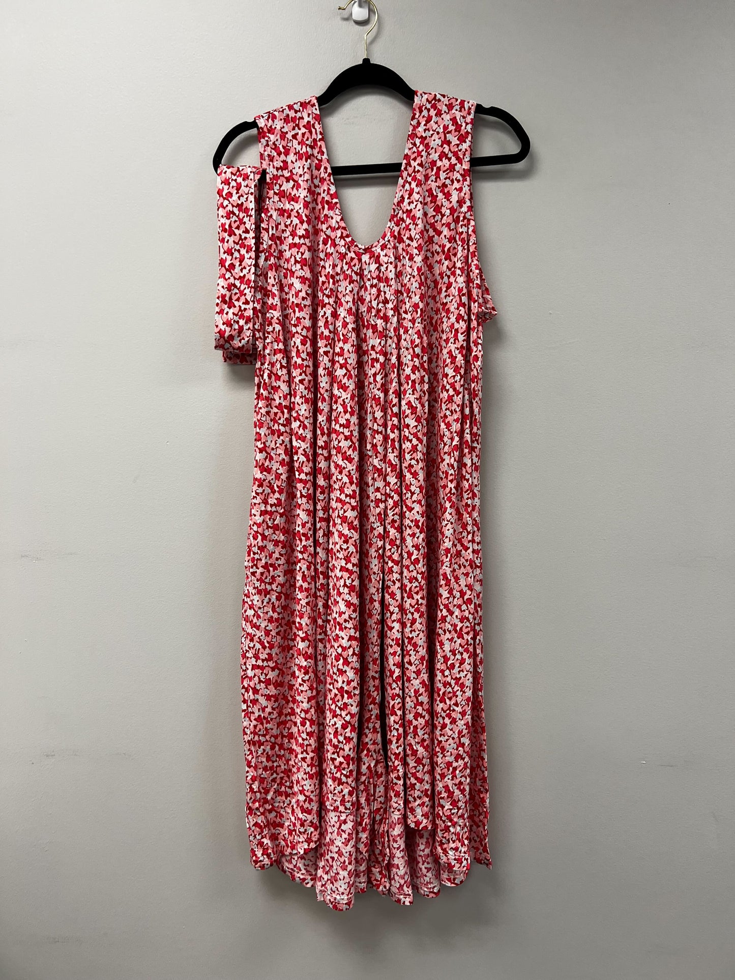 Outlet 5490 - Latched Mama Printed Nursing Romper - Hearts - Plus