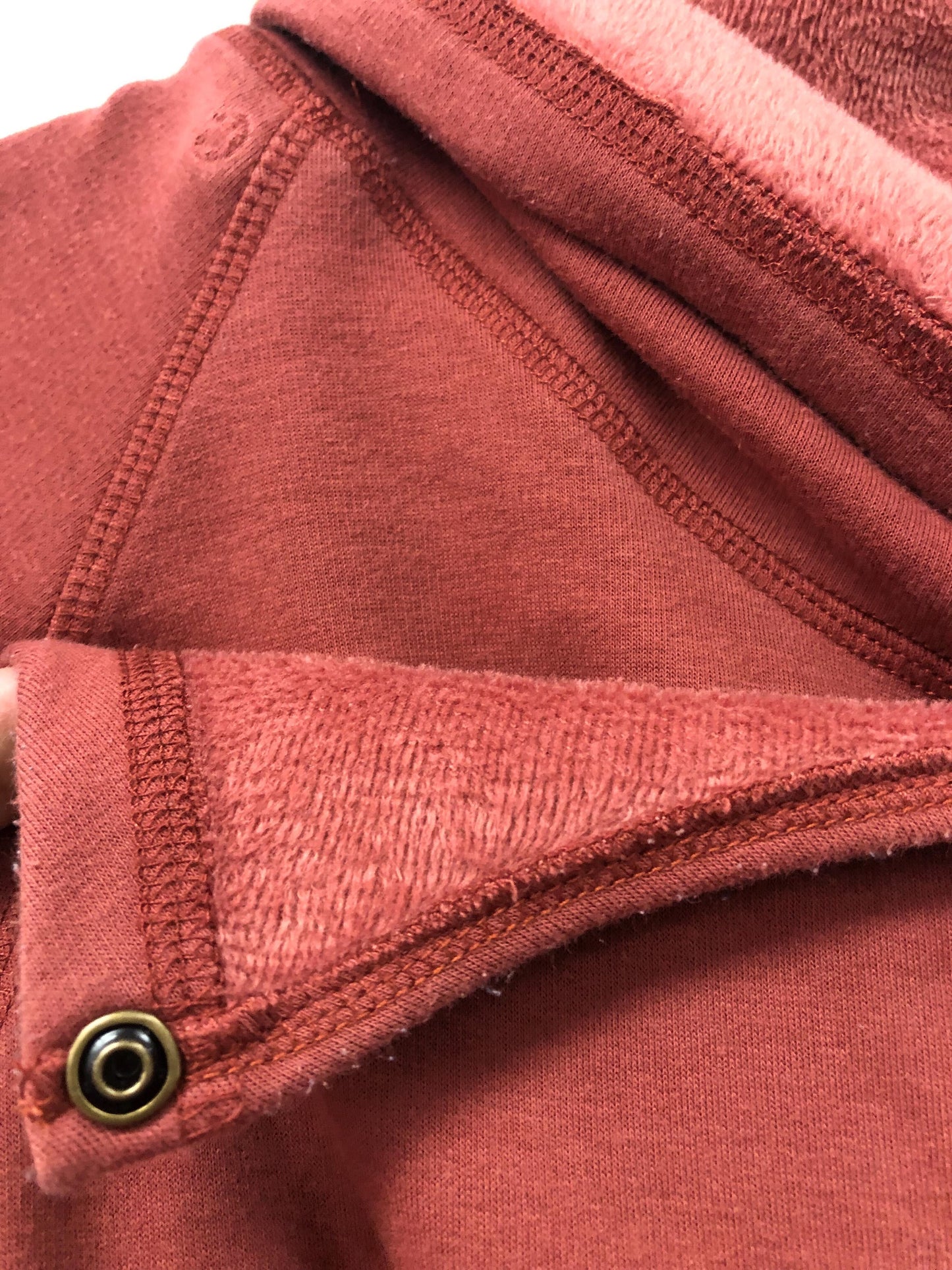 Outlet 5509 - Latched Mama Harbor Snap Nursing Pullover - Rust - 1X