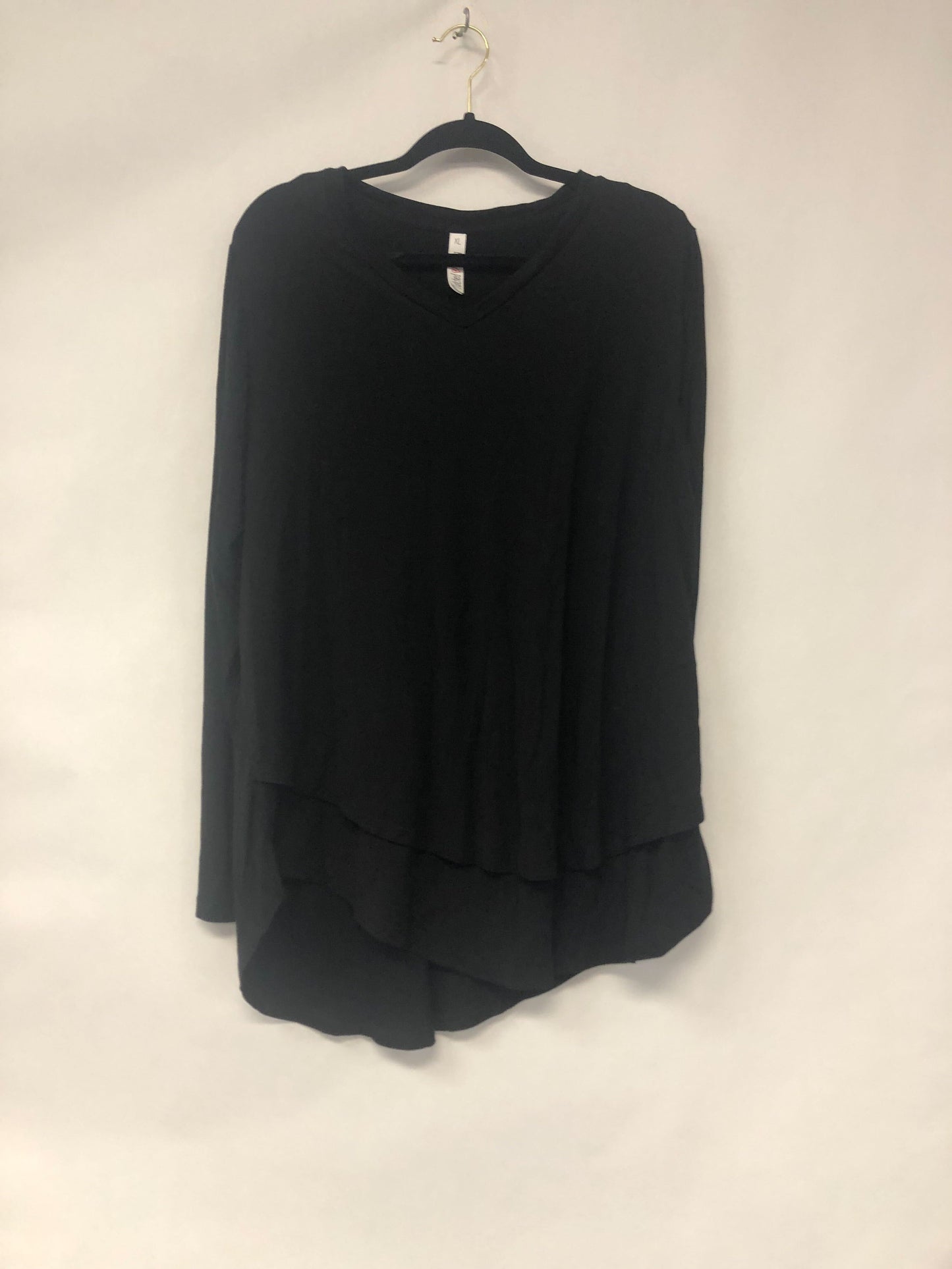 Outlet 6210 - Latched Mama Long Sleeve V-Neck Tee - Black - Extra Large