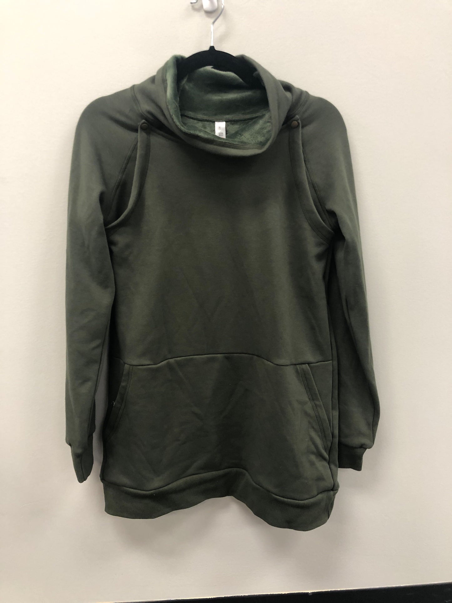 Outlet 5748 - Latched Mama Harbor Snap Nursing Pullover - Green - Medium