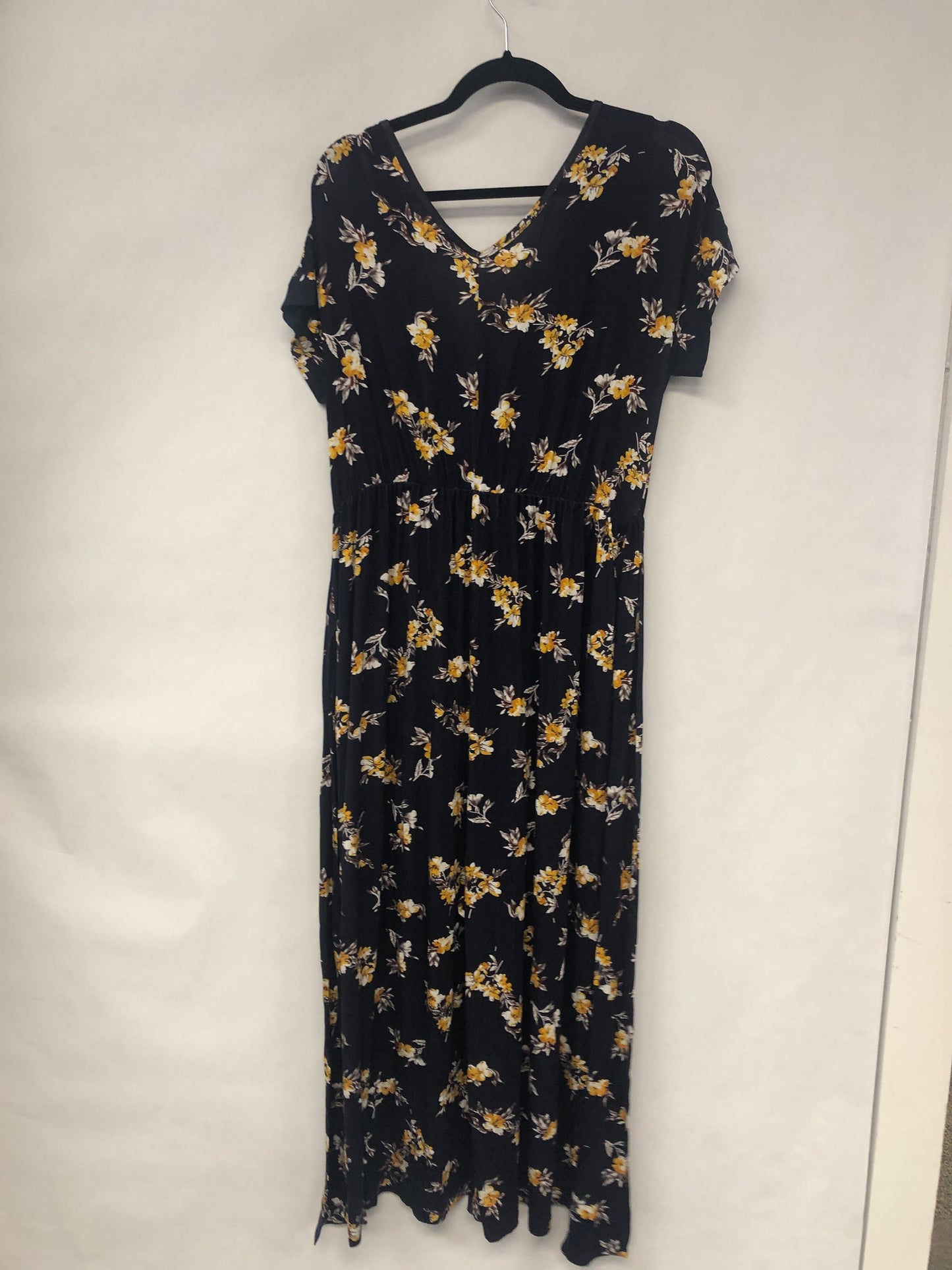 Outlet 6301 - Latched Mama V-Neck Nursing Jumpsuit - Canary Blooms - Extra Large