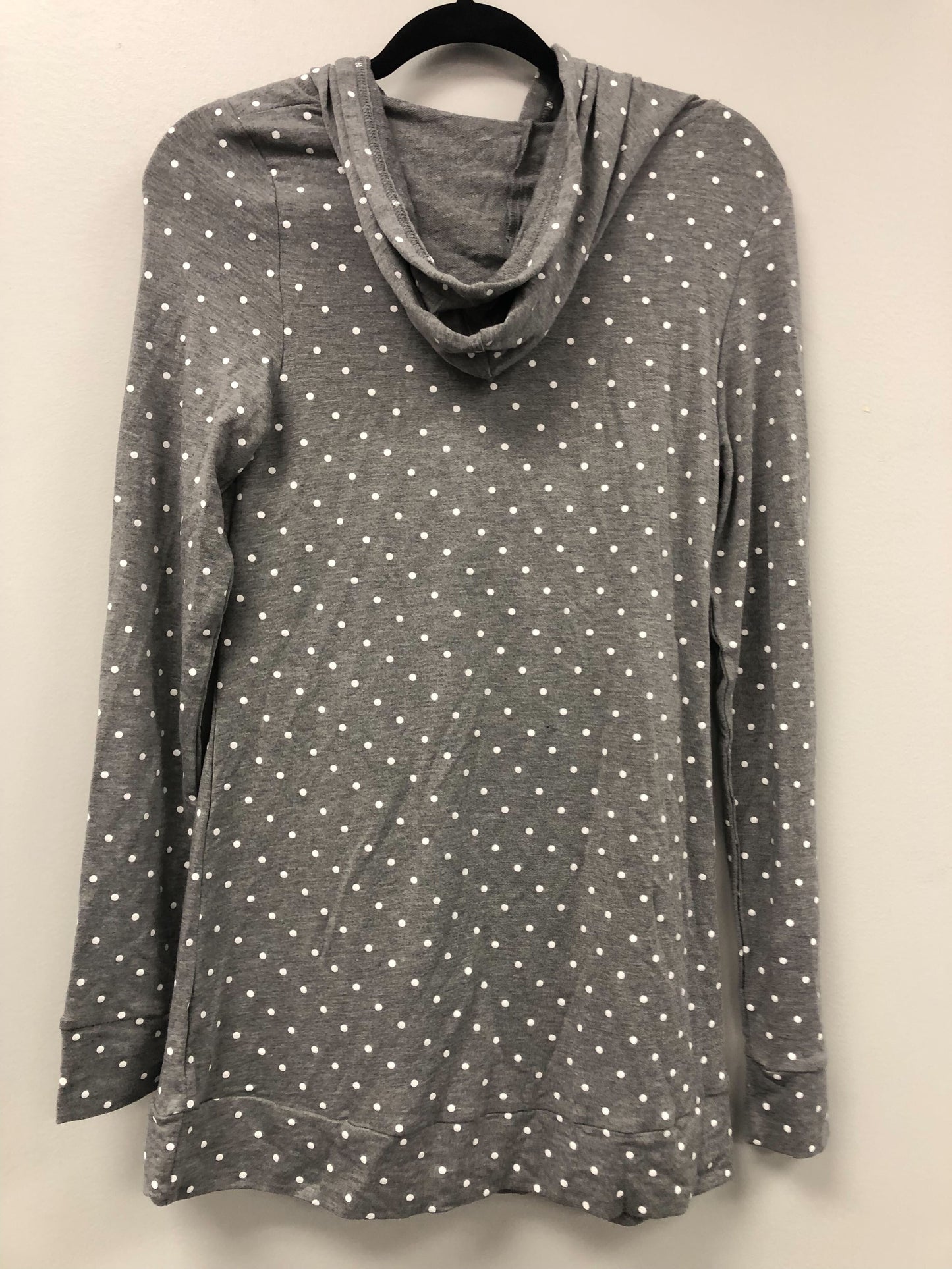 Outlet 5796 - Latched Mama Cloud Nursing Hoodie - Grey Dots - Small