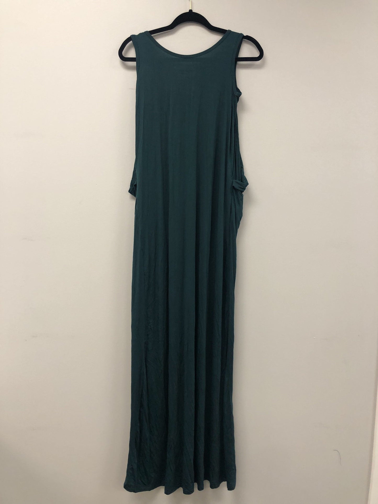 Outlet 5599 - Latched Mama Cocoon Maxi Nursing Dress - Forest Green - Extra Small