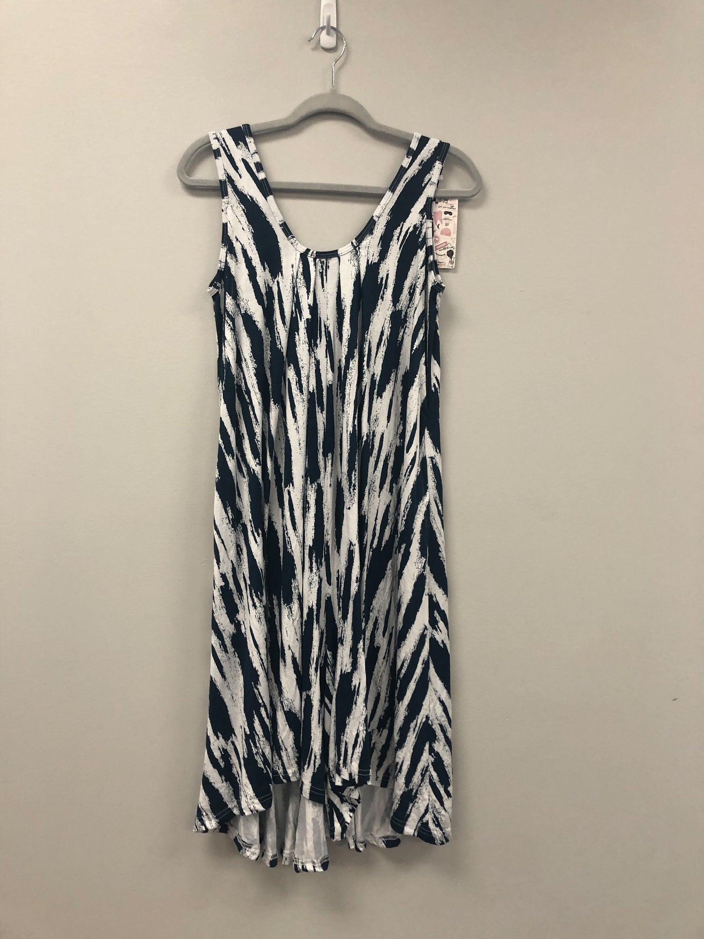 Outlet 5645 - Latched Mama Printed Nursing Romper - Alpenglow - Petite