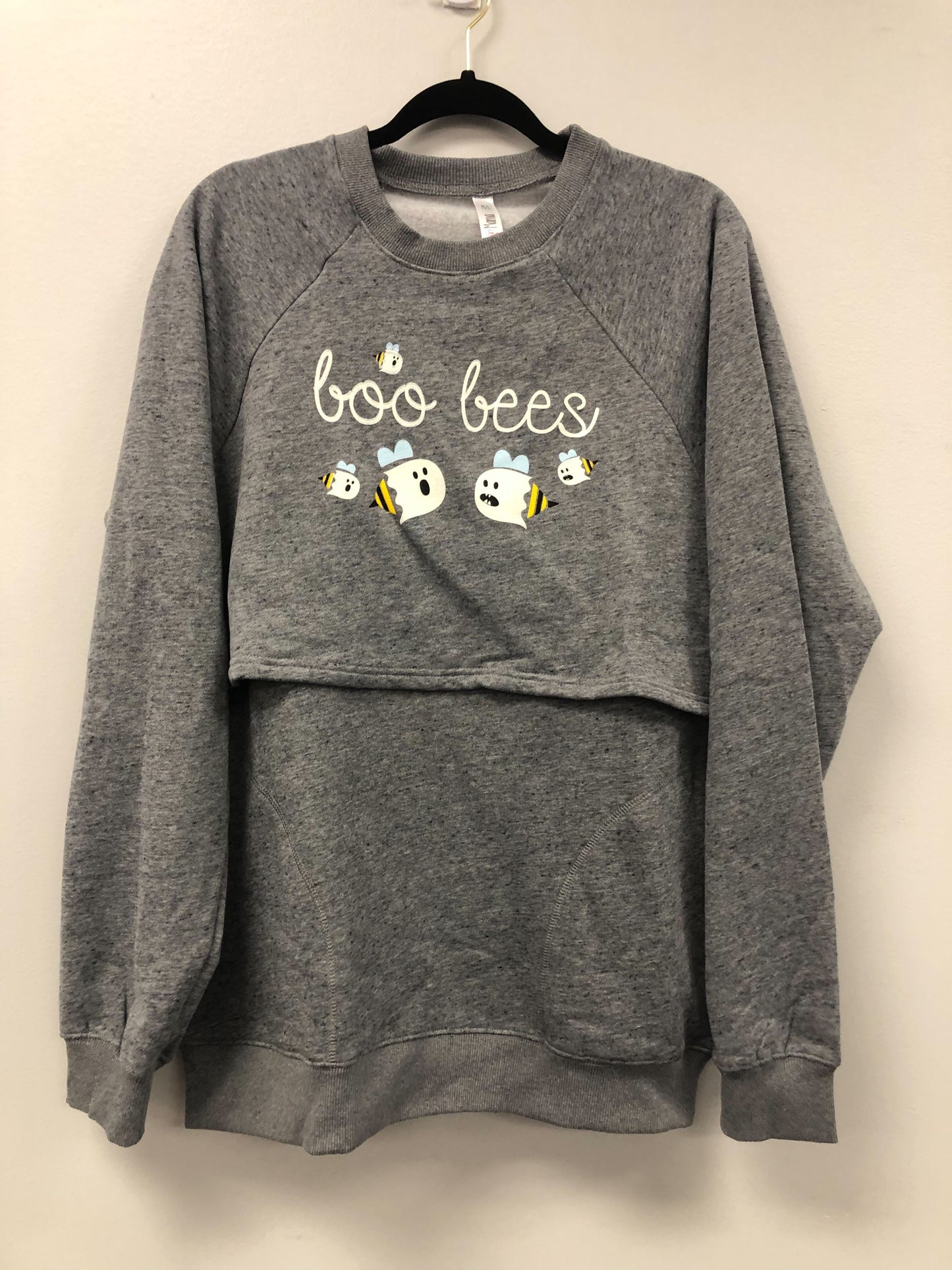 Outlet 5945 - Latched Mama Deluxe Crewneck Nursing Pullover - Glow Boo-Bees - M/L