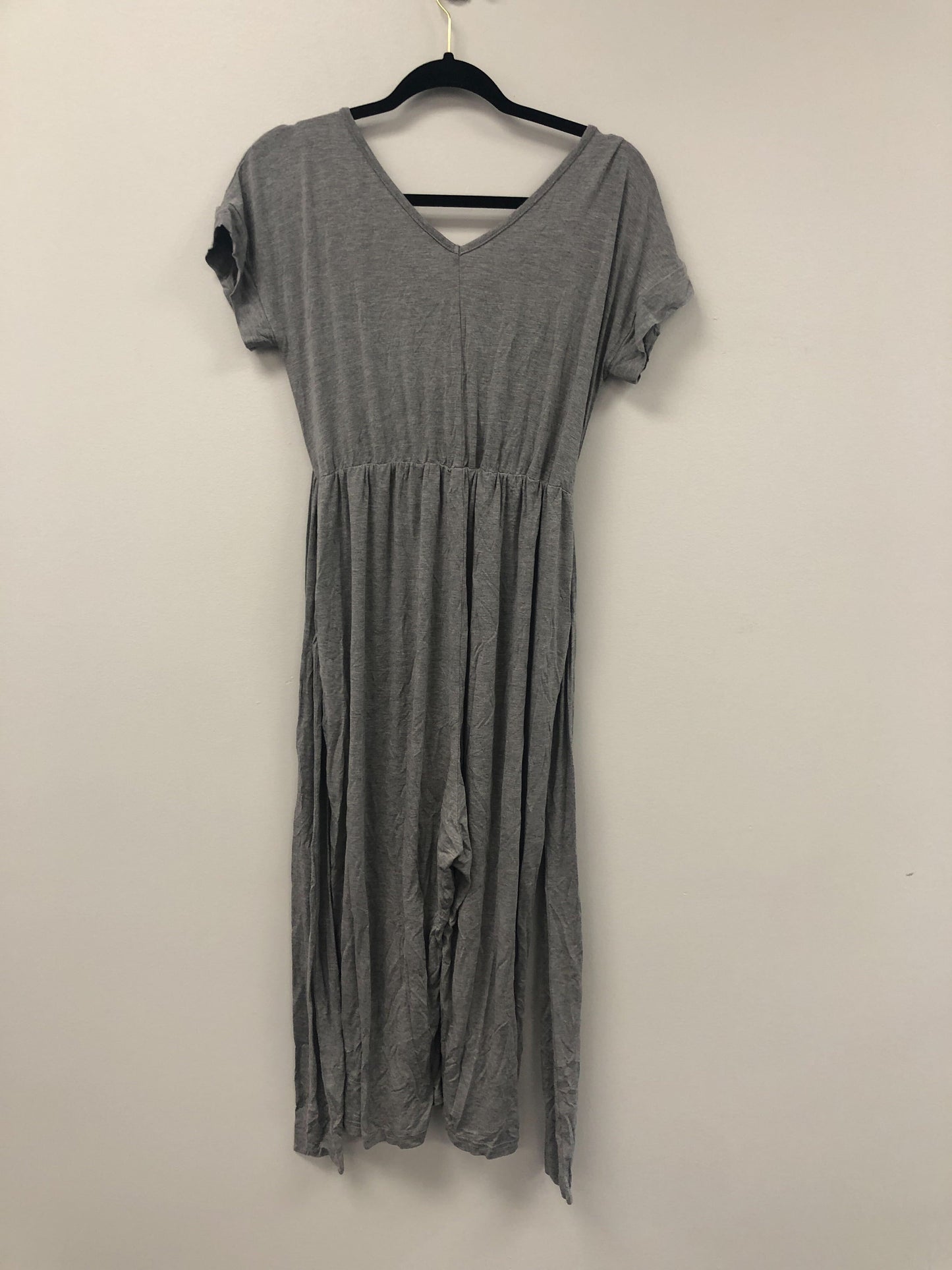 Outlet 5884 - Latched Mama V-Neck Nursing Jumpsuit - Light Grey - Medium