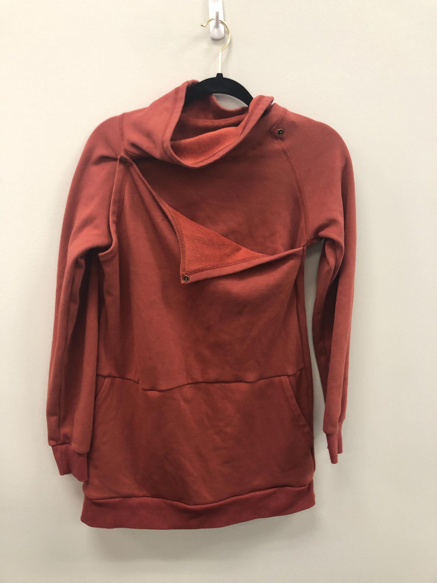 Outlet 5741 - Latched Mama Harbor Snap Nursing Pullover - Rust - Medium