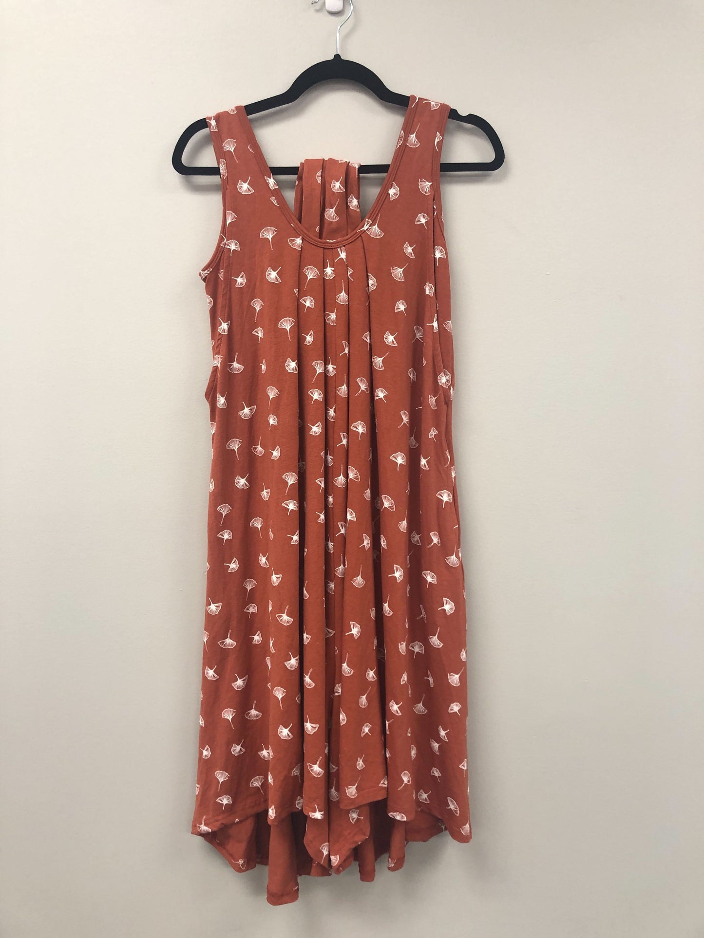 Outlet 5649 - Latched Mama Printed Nursing Romper - Ginkgo Leaf - Petite