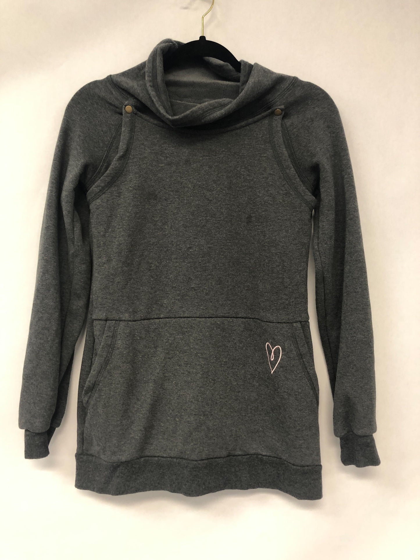 Outlet 6087 - Latched Mama Embroidered Harbor Snap Nursing Pullover - Charcoal - Extra Small