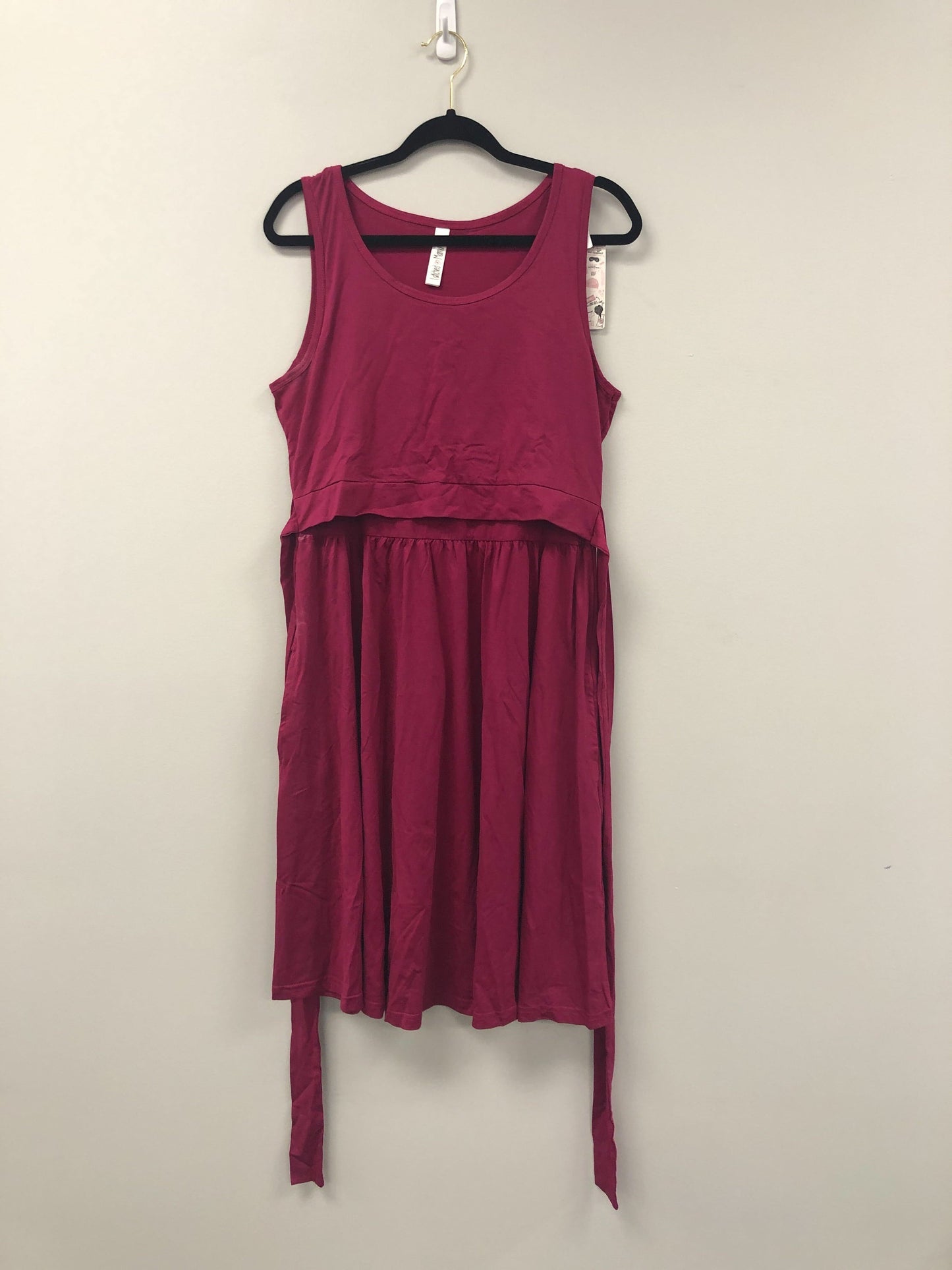 Outlet 5810 - Latched Mama Sunkissed Nursing Sundress - Magenta - Large