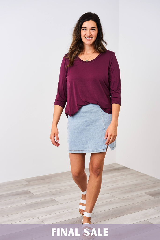 Latched Mama 3/4 Sleeve Scoop Neck Nursing Top 2.0 - Final Sale