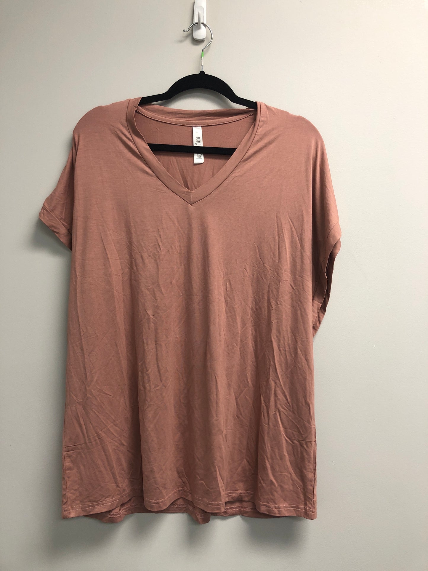 Outlet 7019 - Latched Mama V-Neck Daily Nursing Tee - Final Sale - Blush - Extra Large