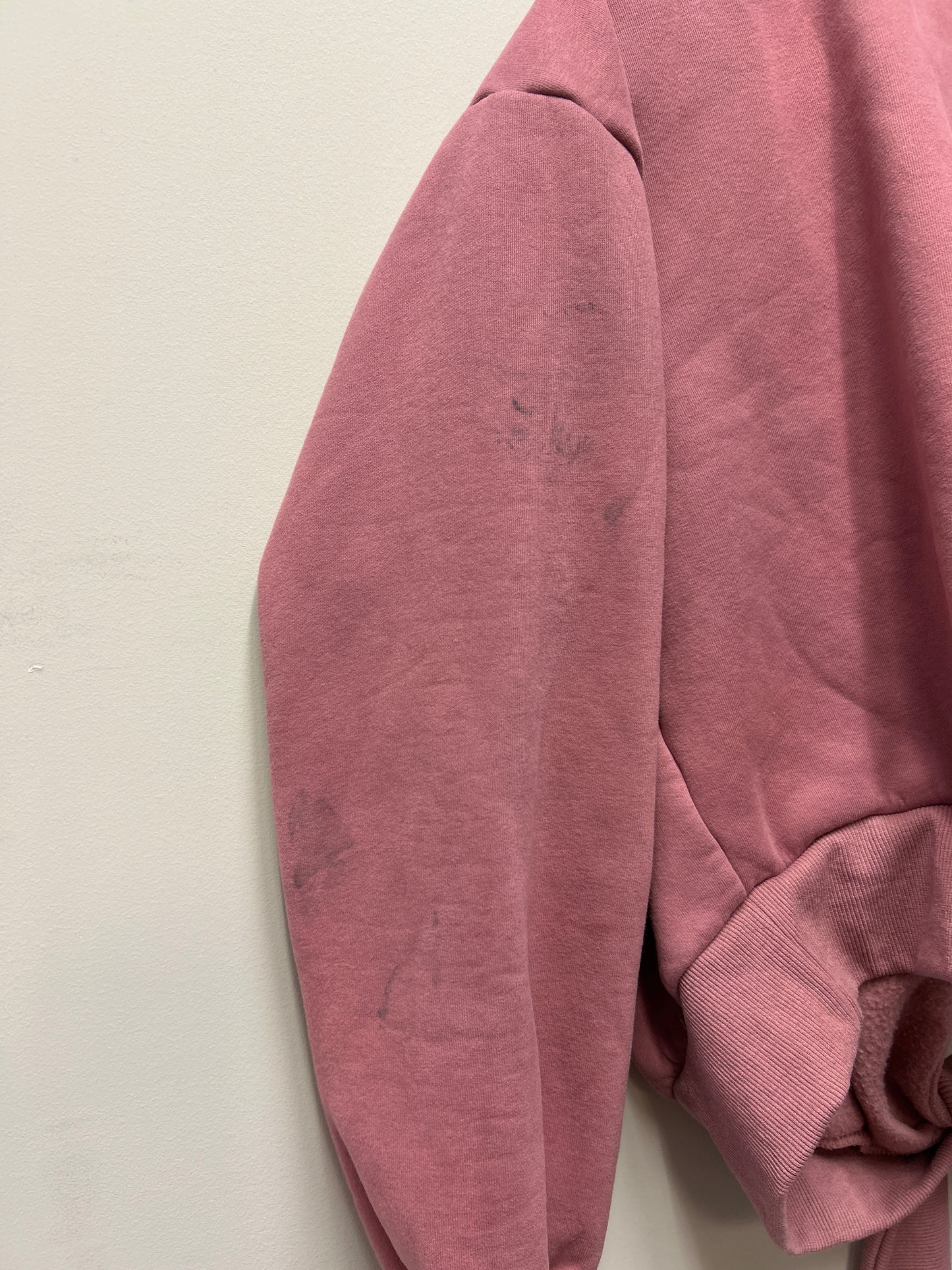 Outlet 7266 - Latched Mama 635 Nest Nursing Wrap - BERRY - Large