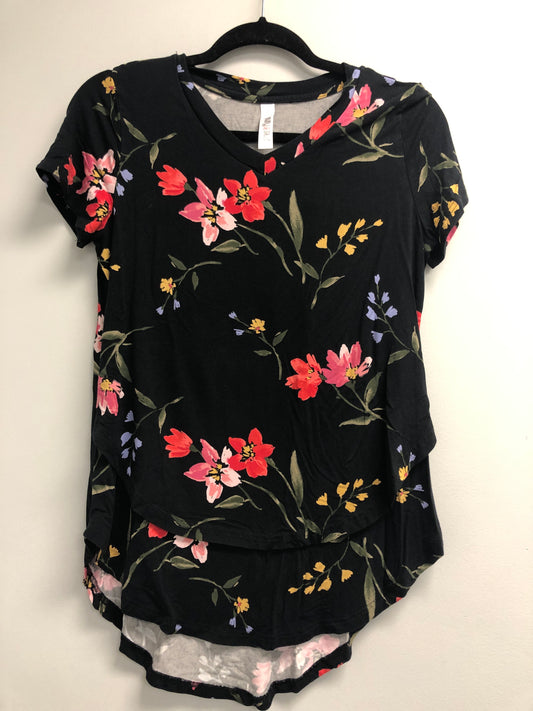 Outlet 7046 - Latched Mama Printed V-Neck Nursing Tee 2.0 - Final Sale - Vibrant Black Floral - Small