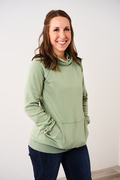 IN STOCK Latched Mama Harbor Snap Nursing Pullover