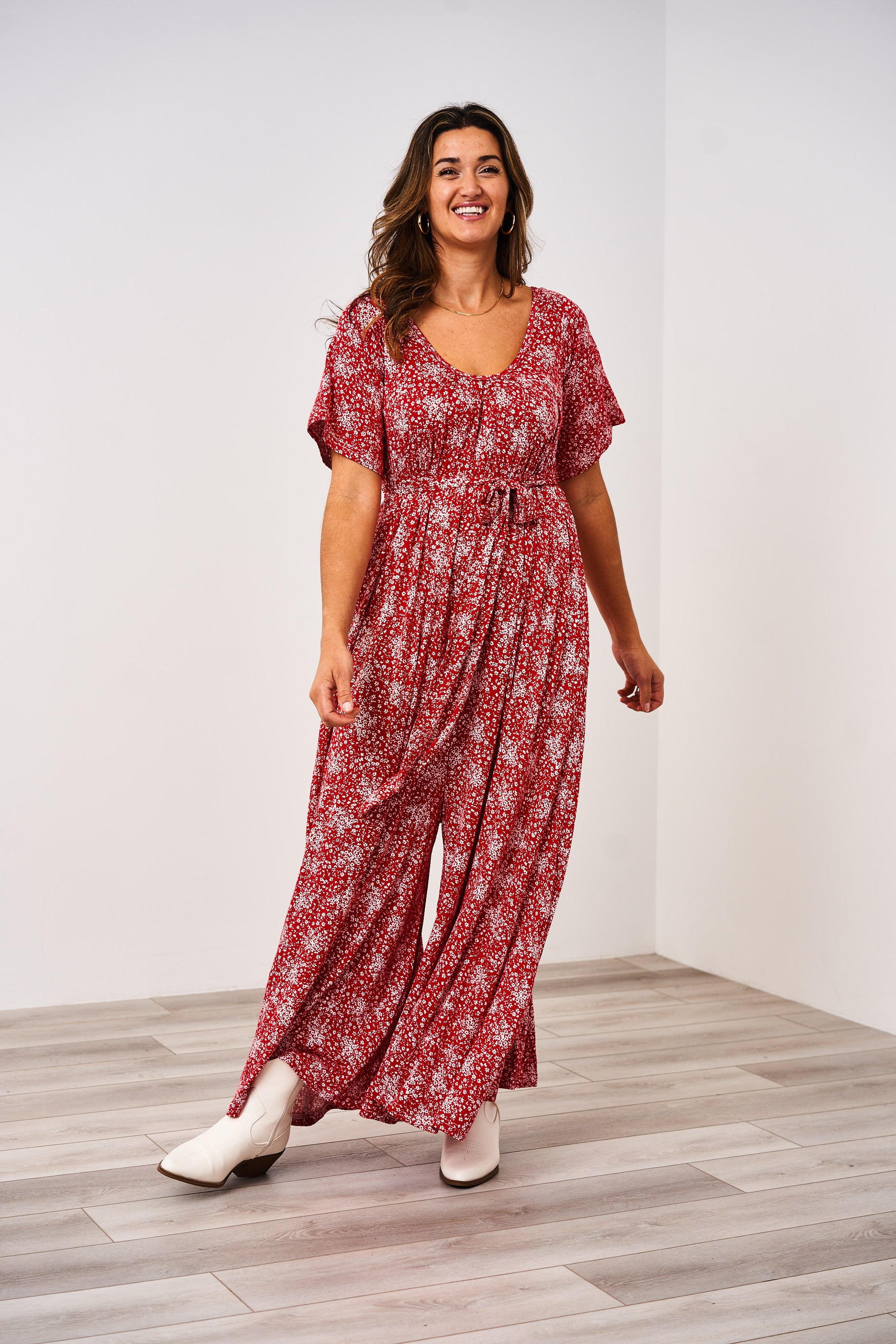 The Momper® Nursing Maxi Momper – Latched Mama