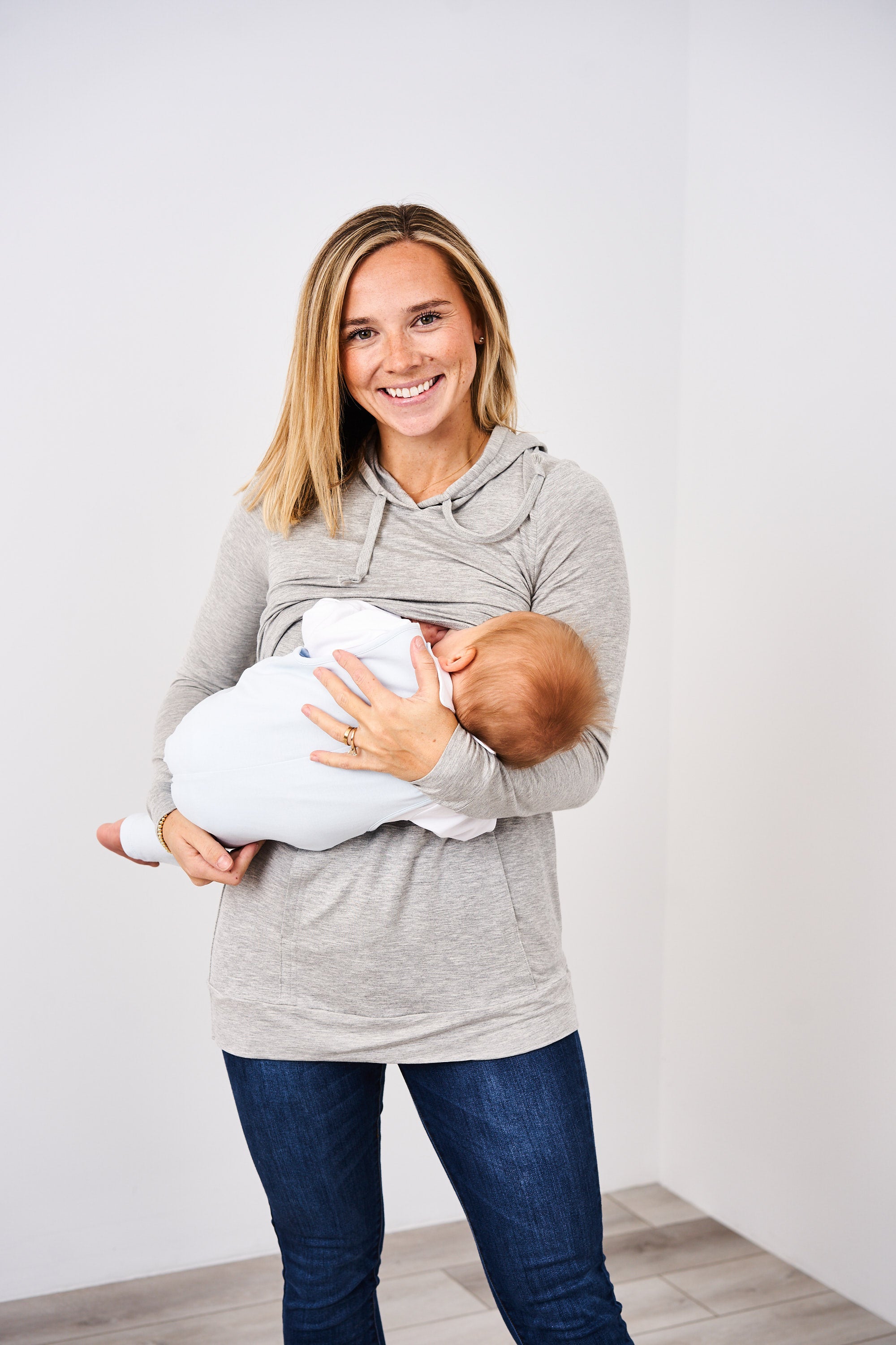 Latched mama nursing on sale hoodie