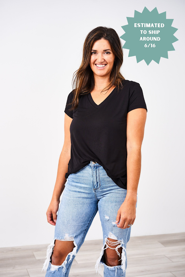 V-Neck Boyfriend Nursing Tee