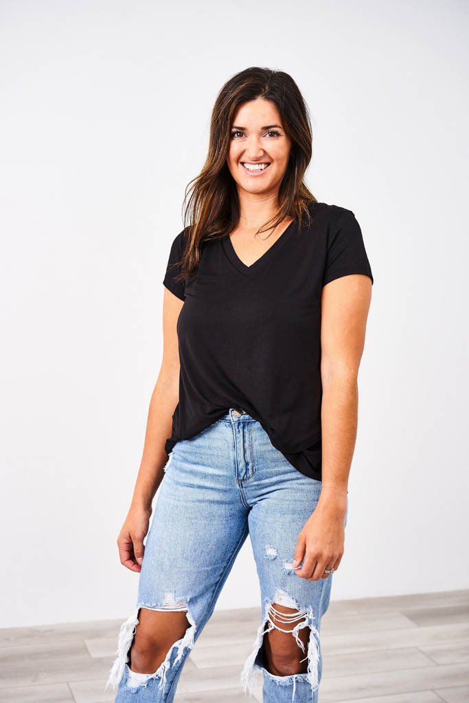 V-Neck Boyfriend Nursing Tee