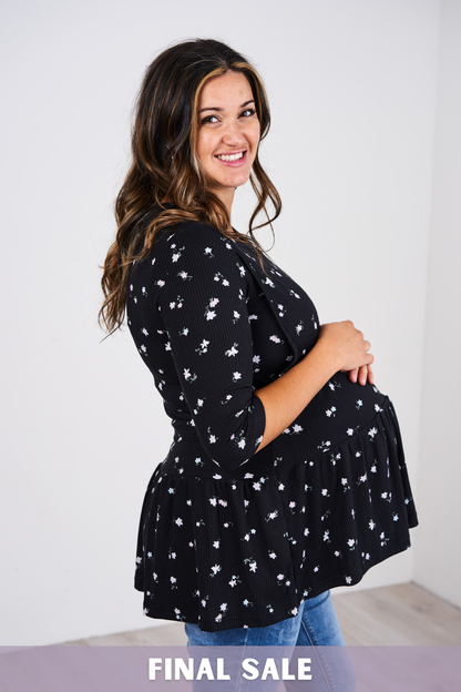 Outlet 5960 - Latched Mama 3/4 Sleeve Babydoll Nursing Tee - Carbon Bouquet - Extra Extra Small