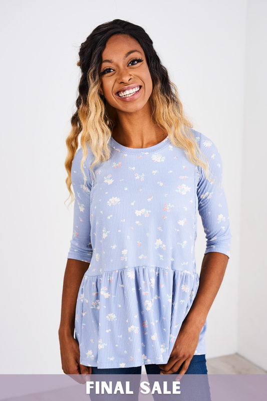 Outlet 5958 - Latched Mama 3/4 Sleeve Babydoll Nursing Tee - Powder Blue Floral - Extra Extra Small