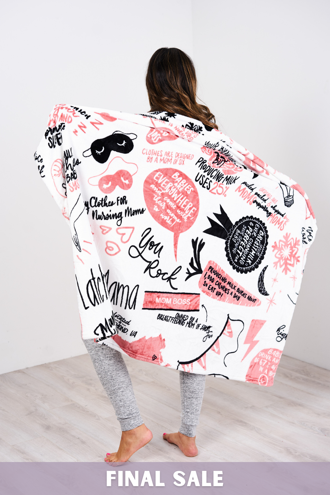 Outlet 6018 - Latched Mama Fleece Blanket