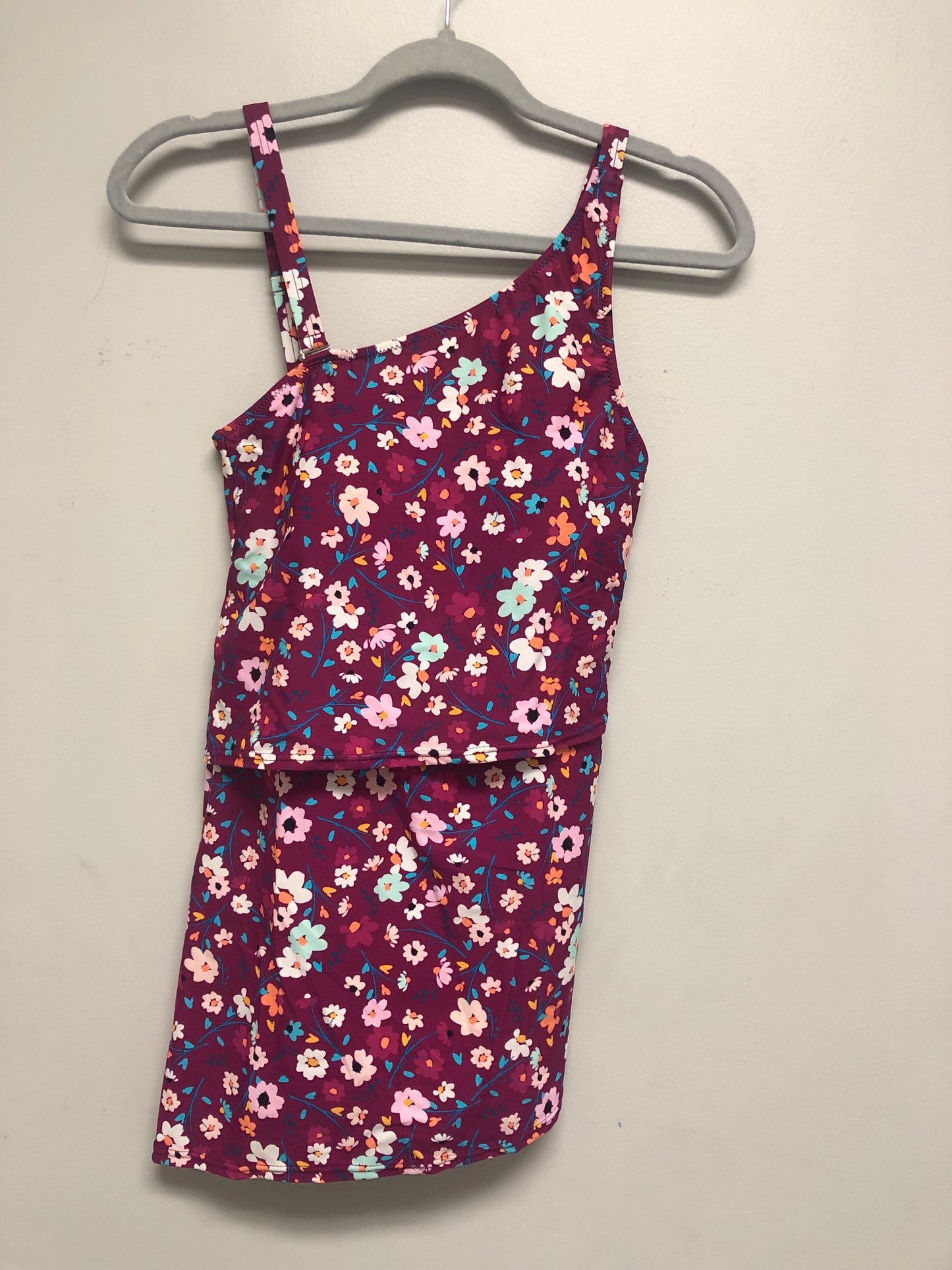 Outlet 6576 - Latched Mama One Shoulder Asymmetrical Nursing Swim Tank - Final Sale - Berry Punch - Extra Small