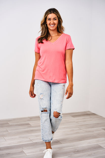 Latched Mama Go-To V-Neck Nursing Tee