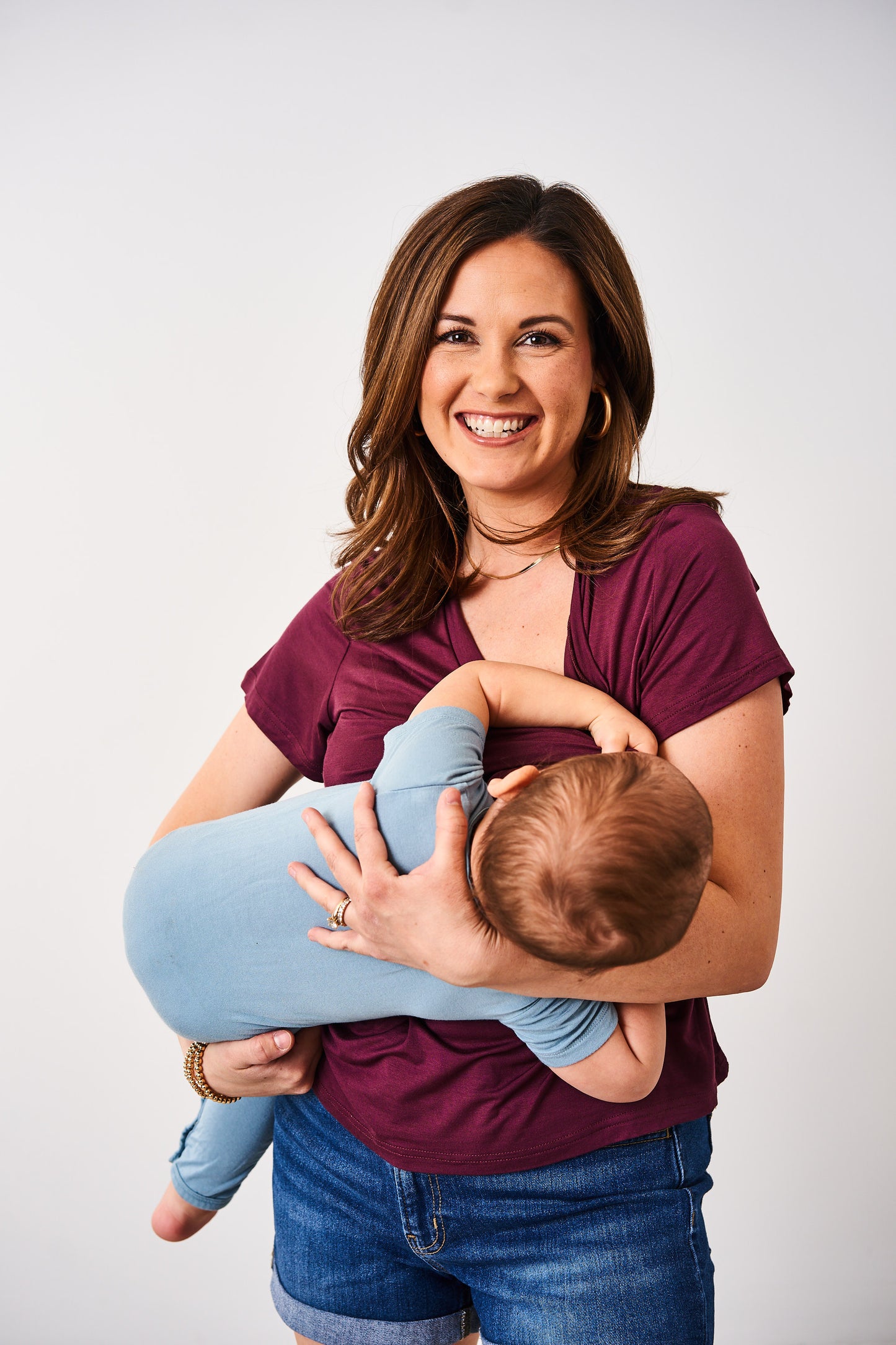 Latched Mama Go-To V-Neck Nursing Tee