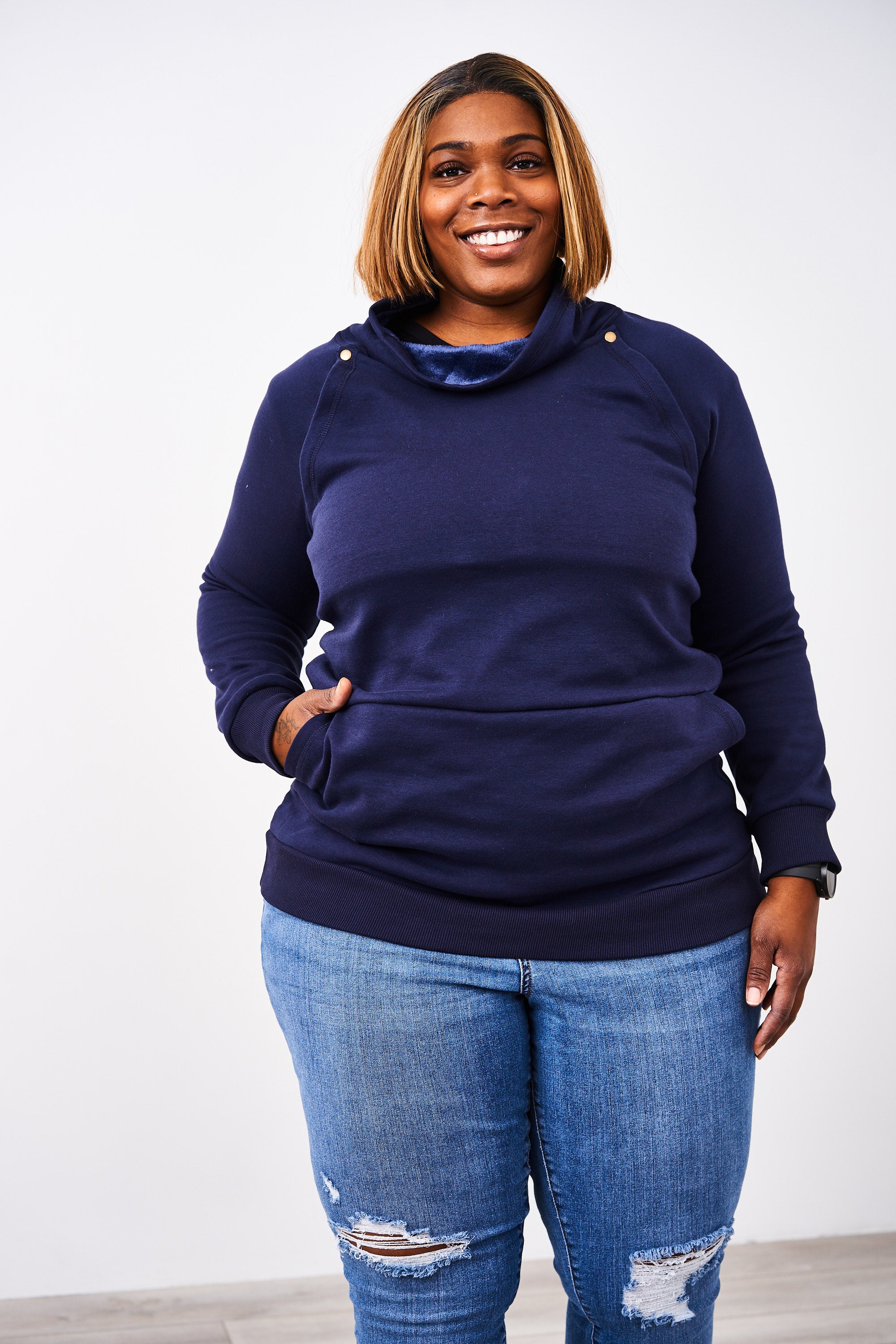 Front view of the Latched Mama Harbor Snap Nursing Pullover in Navy on a white background