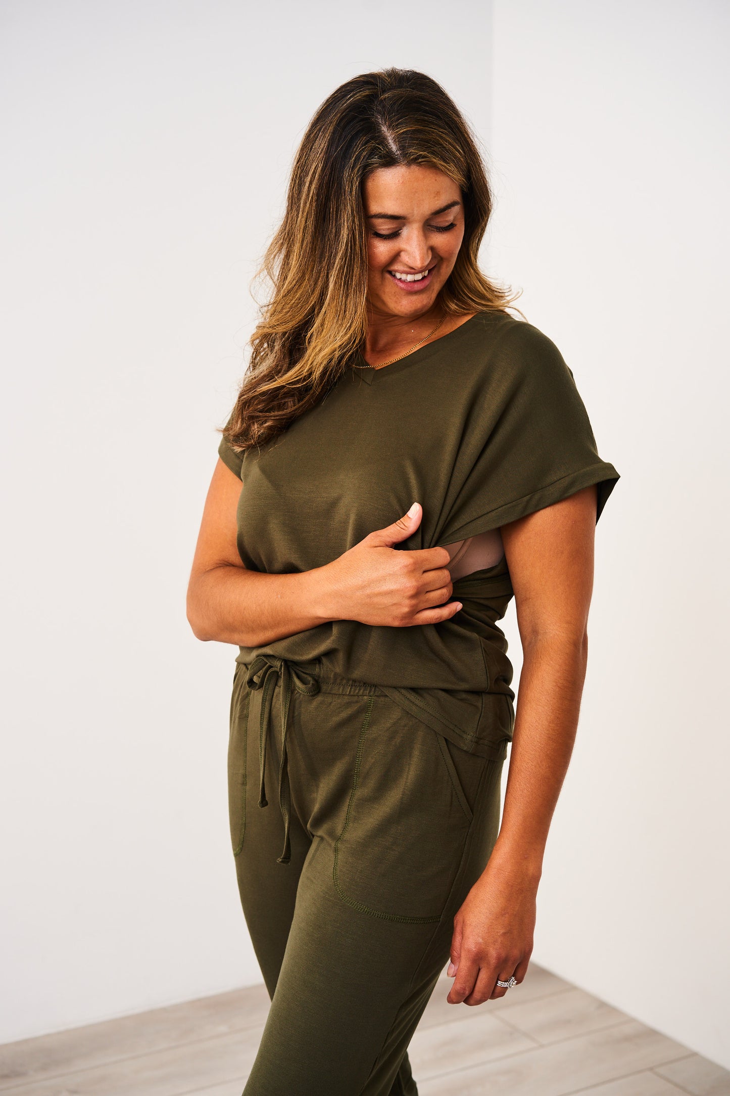 Latched Mama Universal Jogger Nursing Set