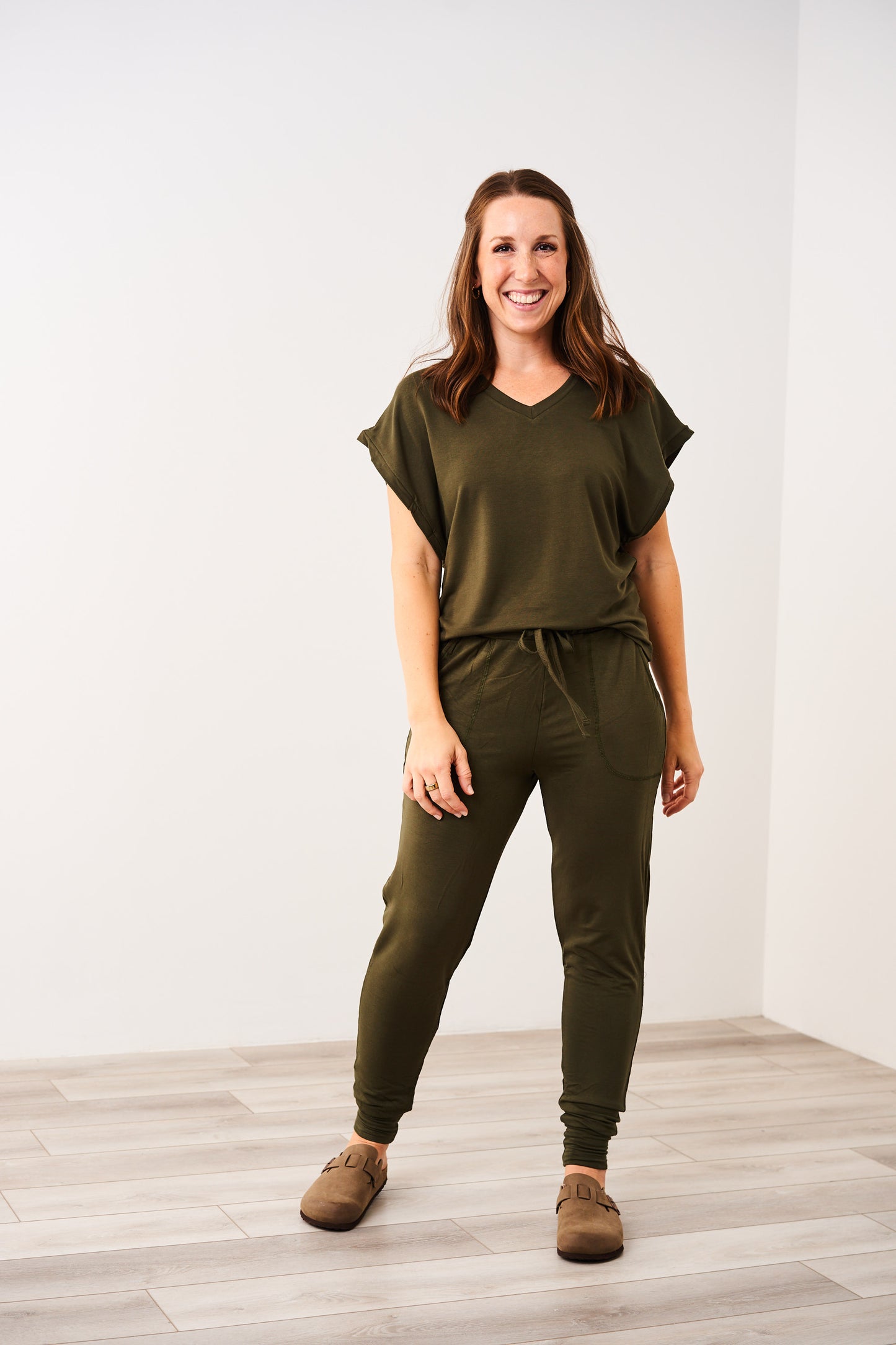 Latched Mama Universal Jogger Nursing Set