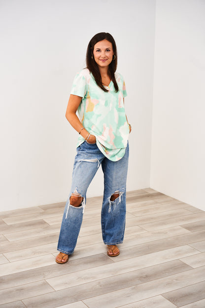Printed V-Neck Boyfriend Nursing Tee