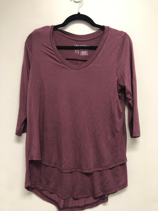 Outlet 6416 - Latched Mama 3/4 Sleeve Scoop Neck Nursing Top 2.0 - Wine - Extra Small