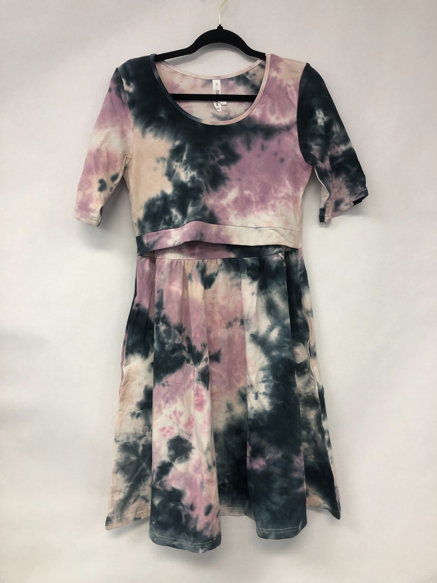 Outlet 6161 - Latched Mama Simple Cotton Nursing Dress - Cosmic Karma - Medium