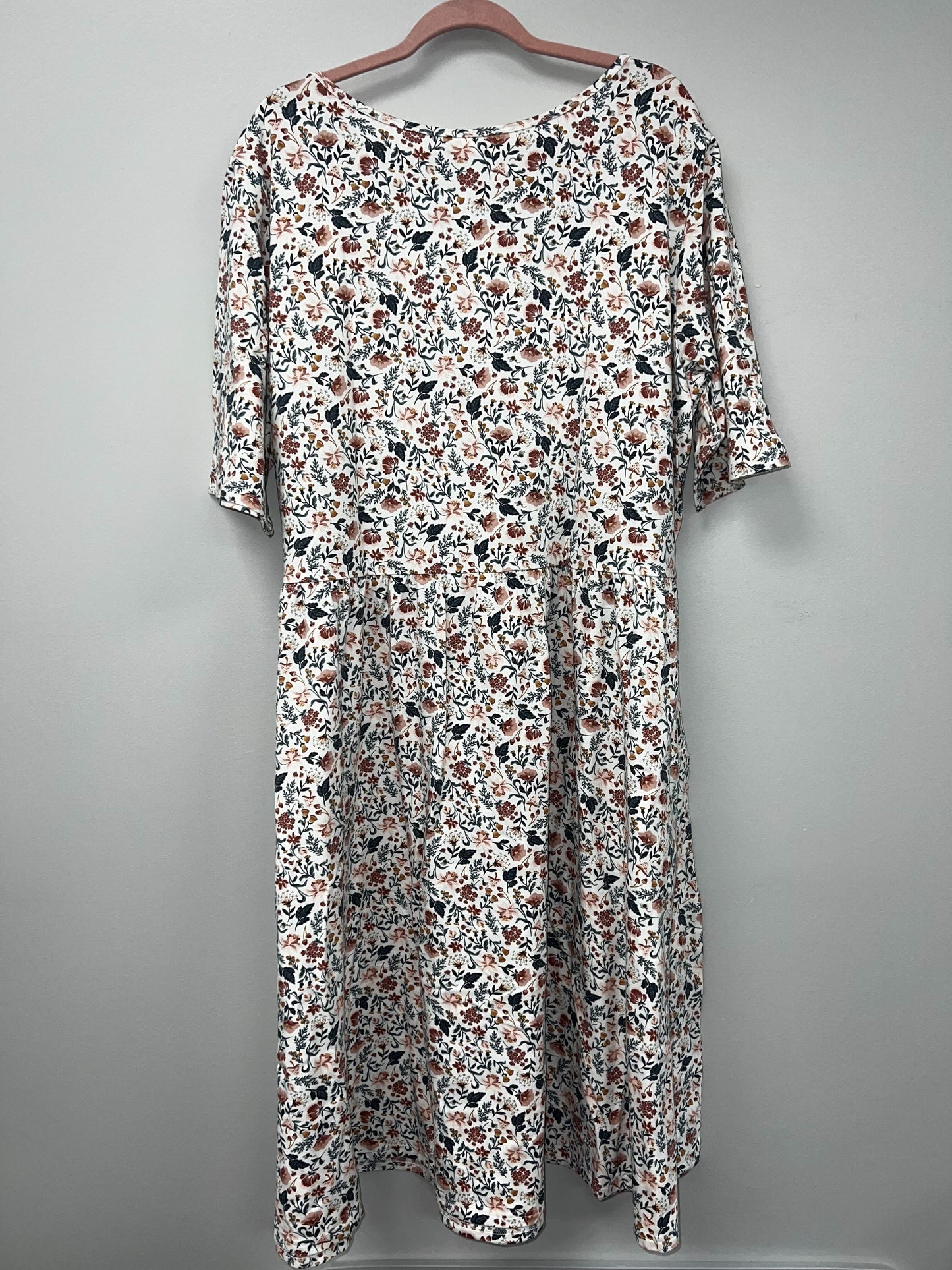 Outlet 5695 - Latched Mama Classic Cotton Nursing Dress - Wonderland Floral - 3X