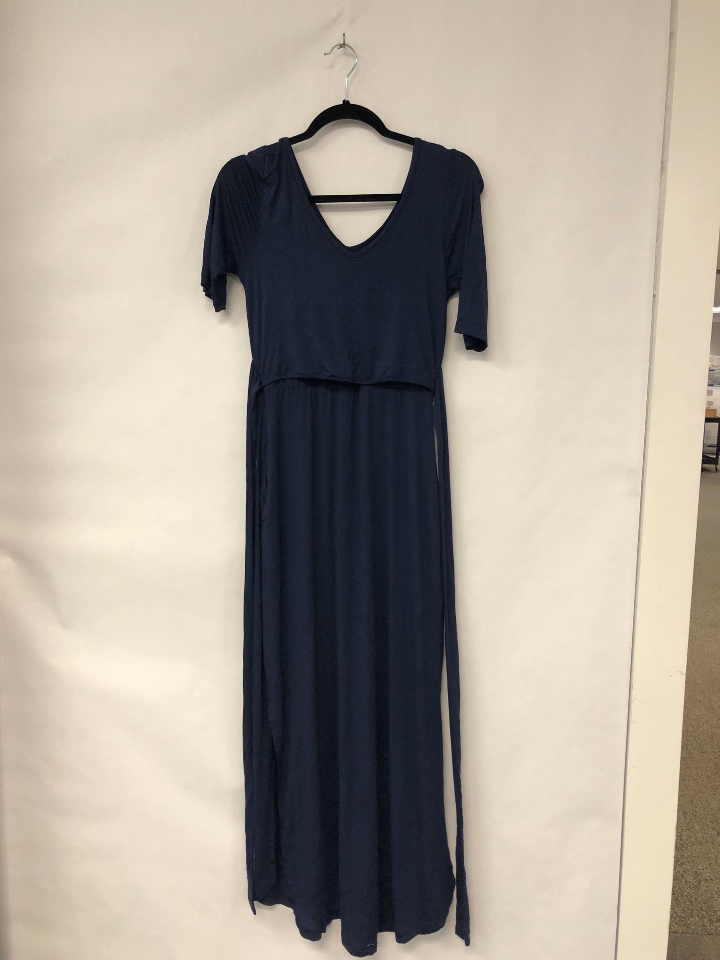 Outlet 6254 - Latched Mama Starlet Nursing Maxi - Navy - Small