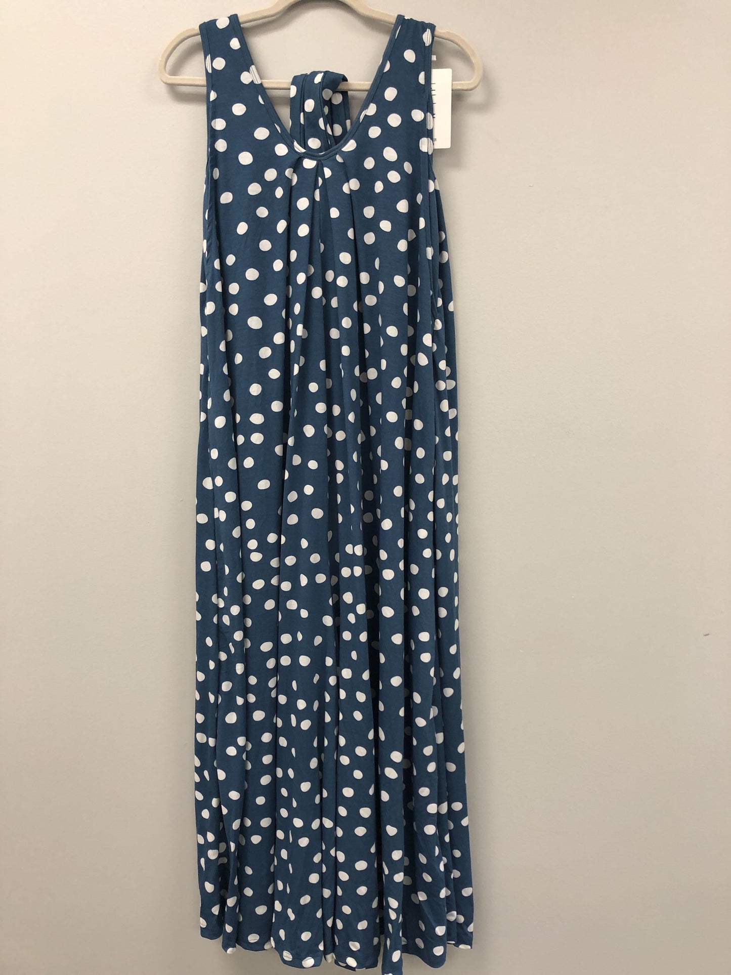 Outlet 5851 - Latched Mama Sleeveless Maxi Nursing Momper - Ocean Dots - Standard