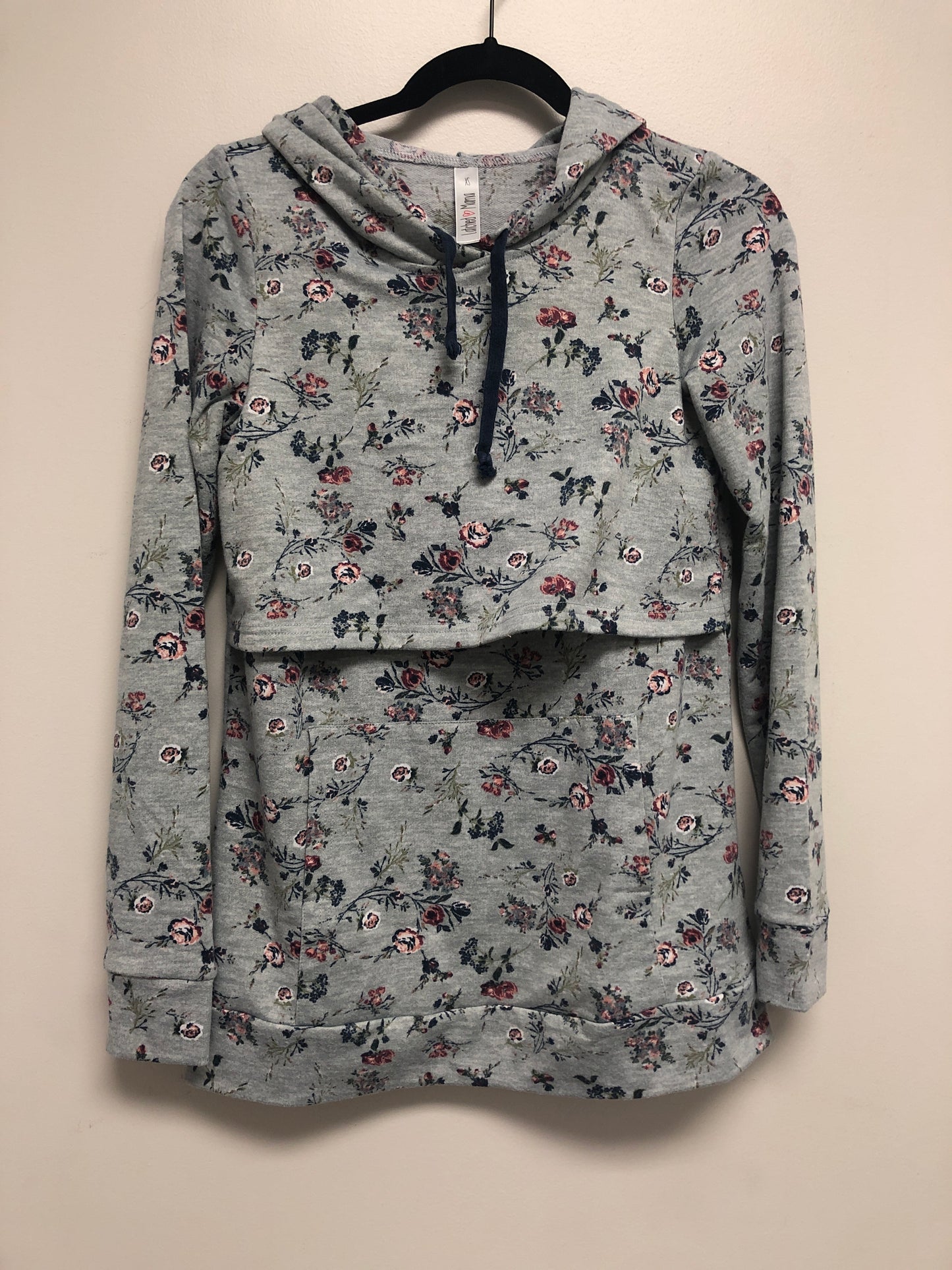 Outlet 6336 - Latched Mama Floral Nursing Hoodie - Cloudy Blooms - Extra Small
