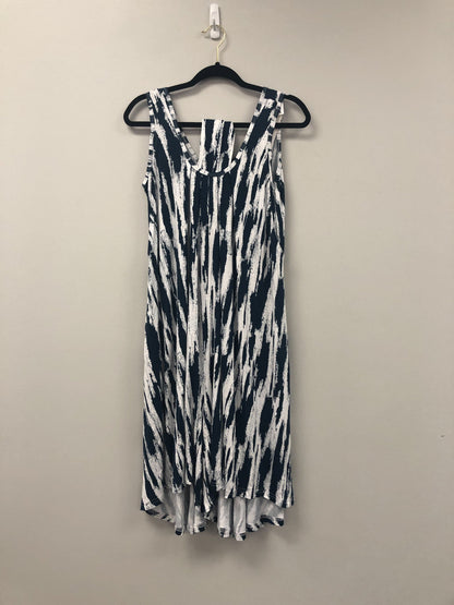 Outlet 5644 - Latched Mama Printed Nursing Romper - Alpenglow - Petite
